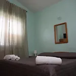 Giardino Sul Mare Apartment *