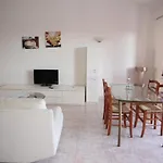 Apartamento Giardino Sul Mare Vibo Valentia