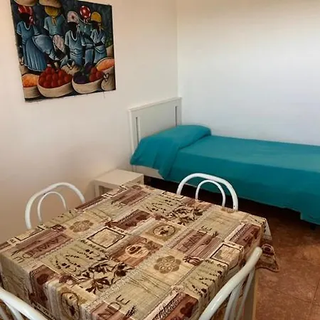 Giardino Sul Mare شقة فيبو فالينتيا