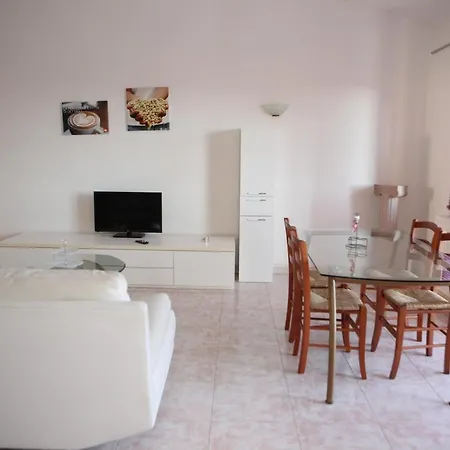 Apartment Giardino Sul Mare Vibo Valentia
