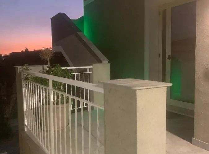 Giardino Sul Mare 公寓 维博瓦伦蒂亚