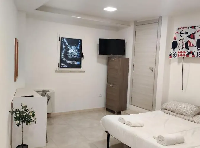 公寓 Giardino Sul Mare 维博瓦伦蒂亚